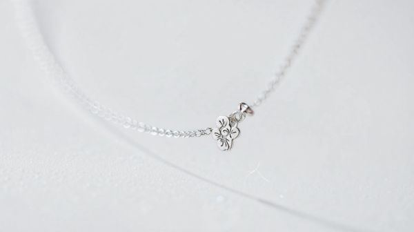 Top 5 bracelets en argent personnalisés pour femme à adopter